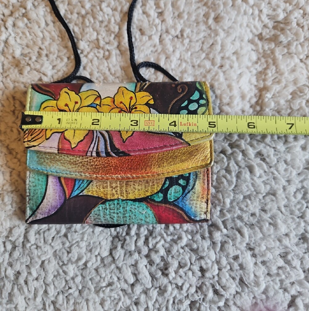 Colorful Floral Leather Crossbody Wallet - Picture 9 of 14